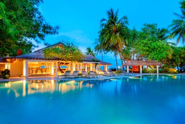 SHERATON-MALDIVES-FULL- MOON- RESORT- & -Spa-AIR-TOUR-TRAVEL-4
